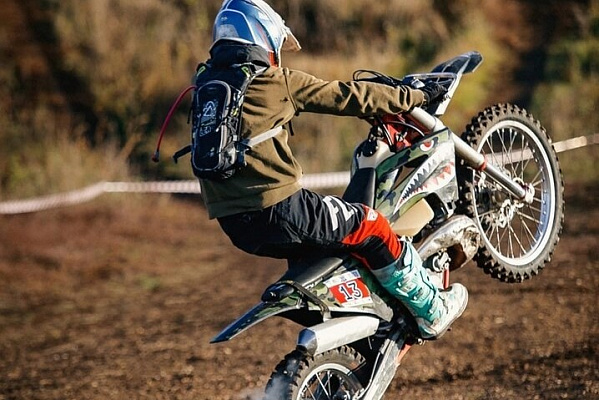 Катание на мотоцикле #в Майкопе#. ULTRA ПОДАРКИ. Купить катание на мотоцикле #в Майкопе#. Попробовав езду на мотоциклах, вы получите порцию адреналина и невероятные эмоции. Сервис: UltraPodarki.ru 8 800 505 95 30.. Катание на мотоцикле #в Майкопе#, прокат мотоциклов #Майкоп#, катание на мотоциклах, прокат мотоцикла, езда на мотоцикле #Майкоп#, езда на мотоцикле, мотопрогулка #Майкоп#, мотопрогулка