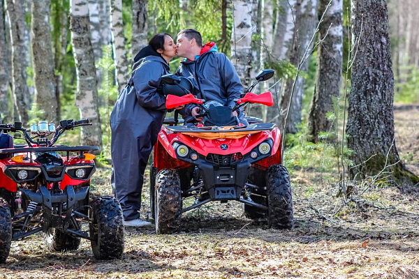 Прокат квадроциклов . Подарочные сертификаты Ultra Подарки Майкоп. Купить оригинальный подарок или подарочный сертификат на Прокат квадроциклов . Сервис UltraPodarki.ru Майкоп 8 800 505 95 30. 