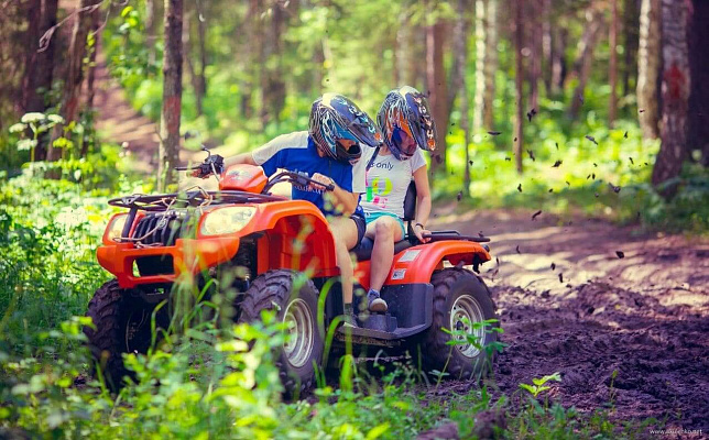 Прокат квадроциклов . Подарочные сертификаты Ultra Подарки Майкоп. Купить оригинальный подарок или подарочный сертификат на Прокат квадроциклов . Сервис UltraPodarki.ru Майкоп 8 800 505 95 30. 